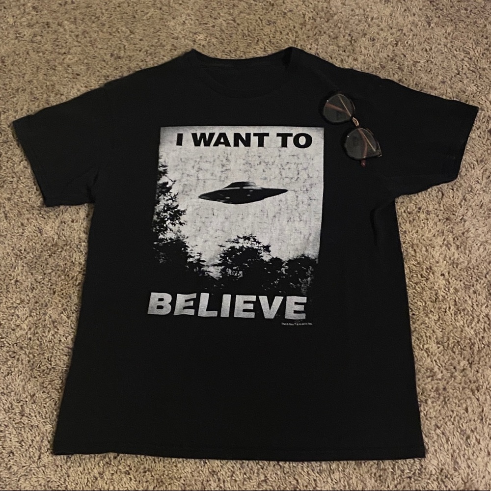 Distressed I Want To Believe Shirt X-Files